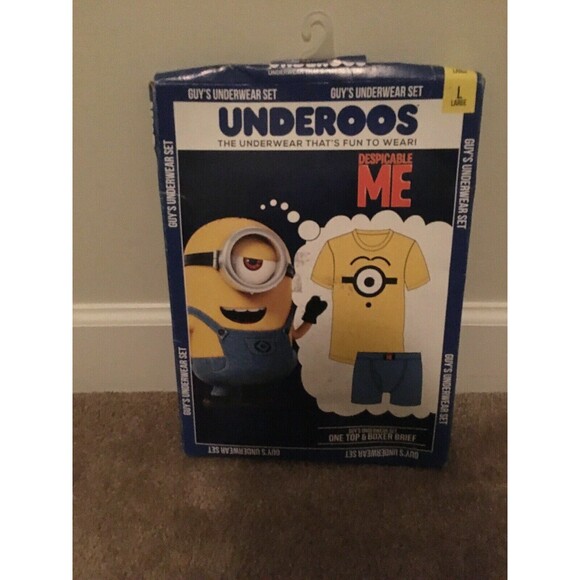 UNDEROOS Despicable Me Minions Men's 2pc Set Boxer Briefs & T-Shirt Size Medium - Picture 1 of 10